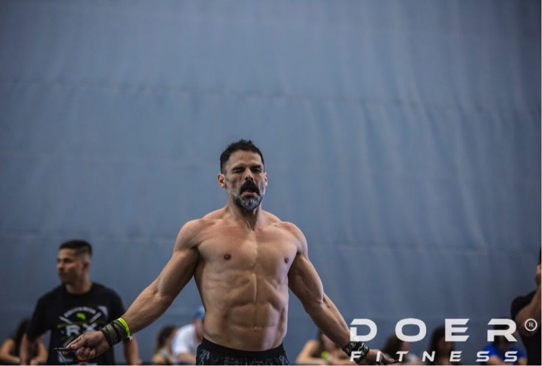 Lo que hace Lara (estamos en temporada de Functional Body Building)